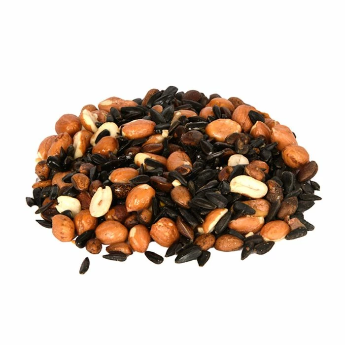 National Trust Squirrel Food 1.5ltr - Image 2