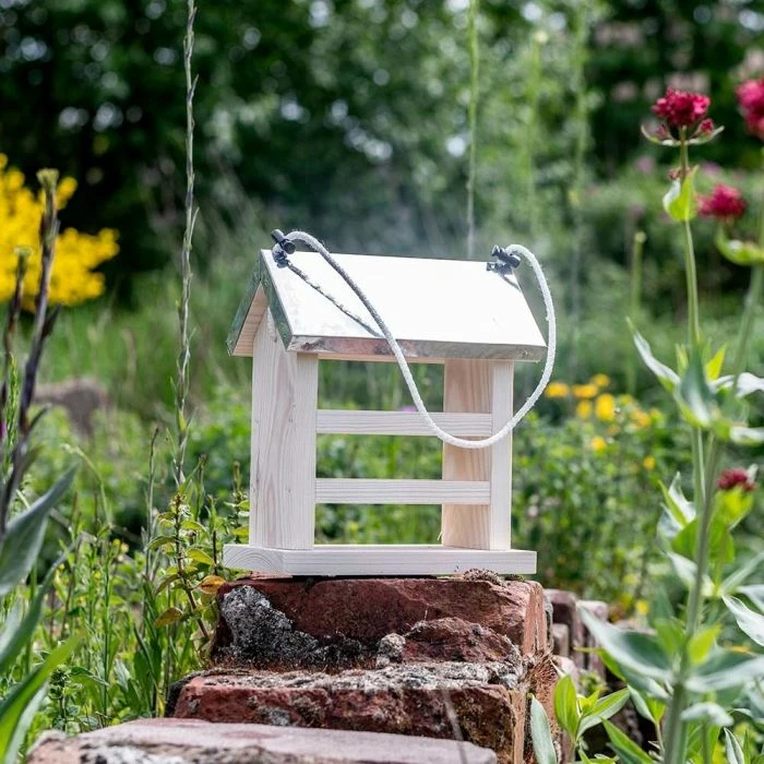 Turku Peanut Cake Feeder - Image 2